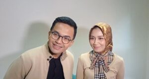 Setelah Go Public dengan Pacar, Sahrul Gunawan Langsung Diminta Menikah Oleh Sang Anak